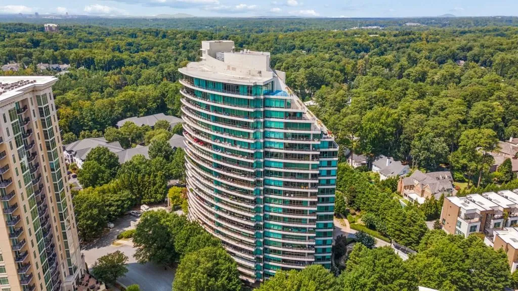 700 Park Regency Place Ne Unit 1604, Atlanta, Georgia 30326, 2 Bedrooms Bedrooms, 0 ,2 BathroomsBathrooms,Residential,For Sale,700 Park Regency Place Ne Unit 1604,7834723
