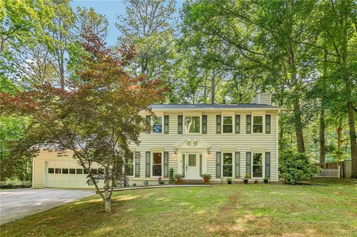 160 Deanna Court, Lawrenceville, Georgia 30046