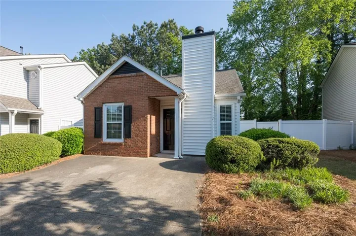 207 Daventry Way, Woodstock, Georgia 30188