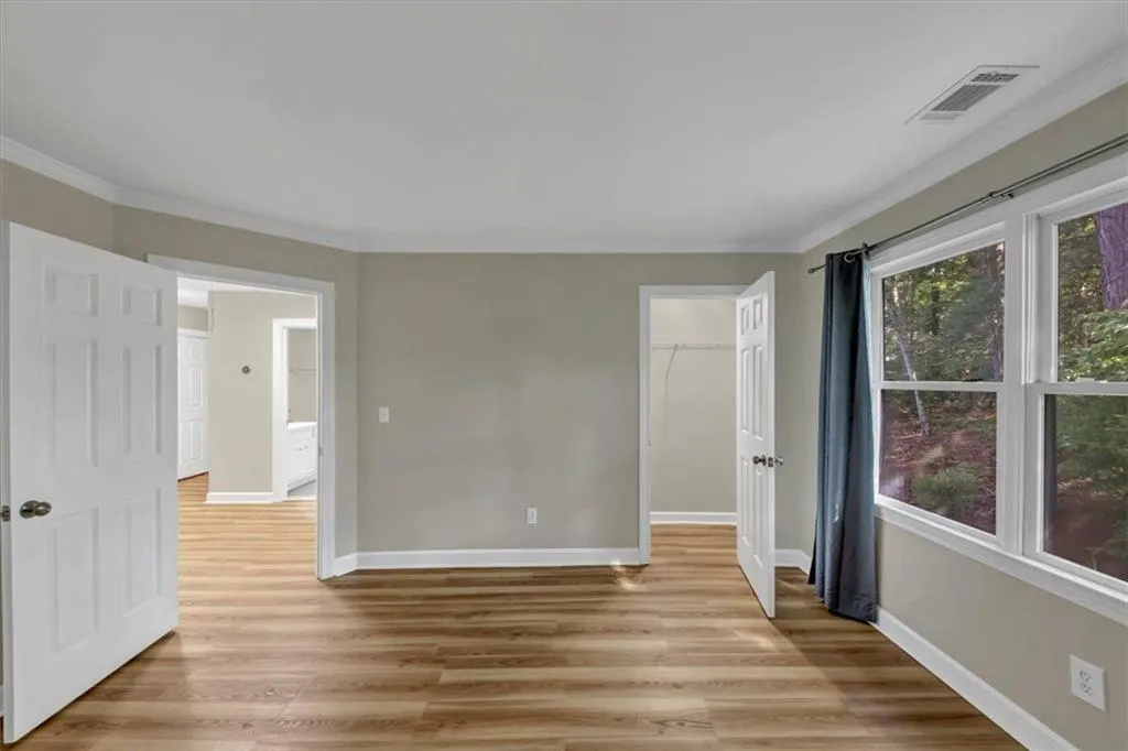10 Forest Ridge Court, Sandy Springs, Georgia 30350, 3 Bedrooms Bedrooms, ,2 BathroomsBathrooms,Residential,Sold,10 Forest Ridge Court,7397496