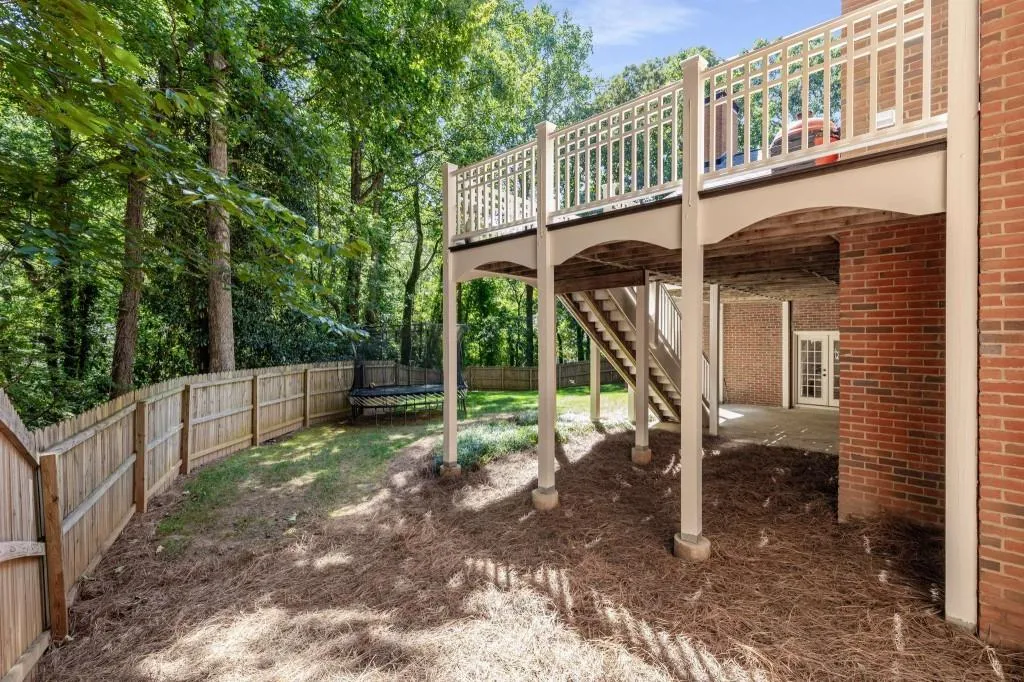 1382 Wesley Circle Nw, Atlanta, Georgia 30327, 6 Bedrooms Bedrooms, ,5 BathroomsBathrooms,Residential,For Sale,1382 Wesley Circle Nw,7646507