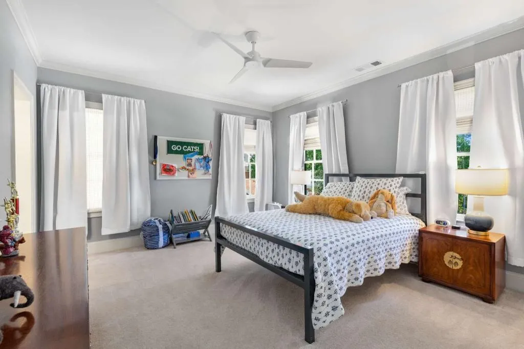 1382 Wesley Circle Nw, Atlanta, Georgia 30327, 6 Bedrooms Bedrooms, ,5 BathroomsBathrooms,Residential,For Sale,1382 Wesley Circle Nw,7646507