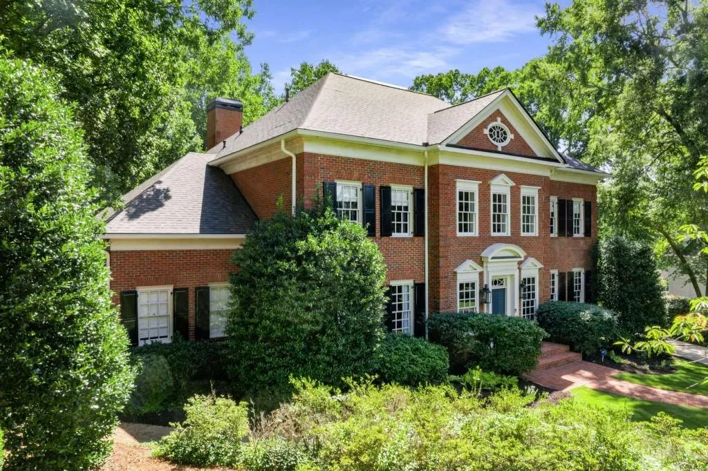 1382 Wesley Circle Nw, Atlanta, Georgia 30327, 6 Bedrooms Bedrooms, ,5 BathroomsBathrooms,Residential,For Sale,1382 Wesley Circle Nw,7646507