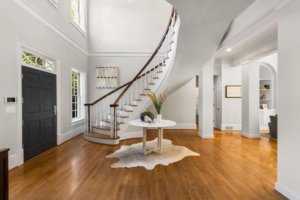 1382 Wesley Circle Nw, Atlanta, Georgia 30327, 6 Bedrooms Bedrooms, ,5 BathroomsBathrooms,Residential,For Sale,1382 Wesley Circle Nw,7646507