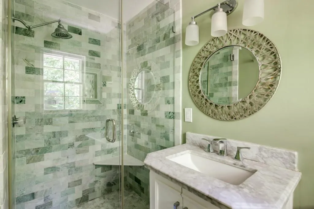 165 Devonwood Drive, Sandy Springs, Georgia 30328, 4 Bedrooms Bedrooms, ,3 BathroomsBathrooms,Residential,Sold,165 Devonwood Drive,6013714