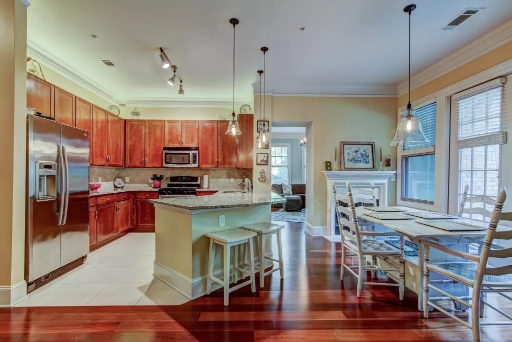 3621 Vinings Slope Se Unit 3202, Atlanta, Georgia 30339, 2 Bedrooms Bedrooms, ,2 BathroomsBathrooms,Residential,Sold,3621 Vinings Slope Se Unit 3202,5899131