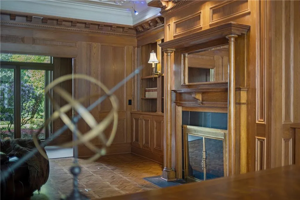 6787 Riverside Drive, Atlanta, Georgia 30328, 5 Bedrooms Bedrooms, ,6 BathroomsBathrooms,Residential,Sold,6787 Riverside Drive,6859510