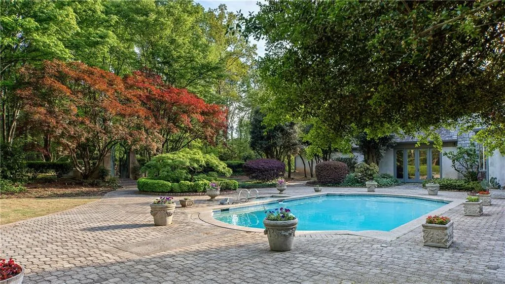 6787 Riverside Drive, Atlanta, Georgia 30328, 5 Bedrooms Bedrooms, ,6 BathroomsBathrooms,Residential,Sold,6787 Riverside Drive,6859510