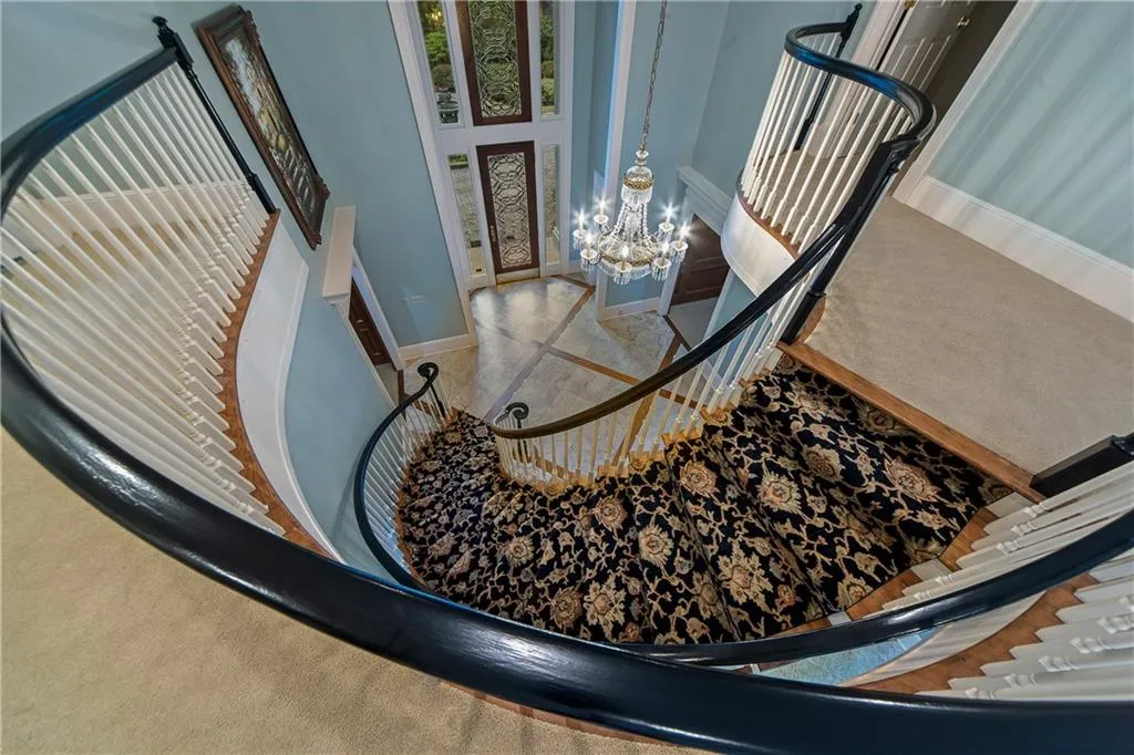 6787 Riverside Drive, Atlanta, Georgia 30328, 5 Bedrooms Bedrooms, ,6 BathroomsBathrooms,Residential,Sold,6787 Riverside Drive,6859510