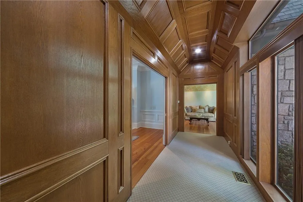 6787 Riverside Drive, Atlanta, Georgia 30328, 5 Bedrooms Bedrooms, ,6 BathroomsBathrooms,Residential,Sold,6787 Riverside Drive,6859510