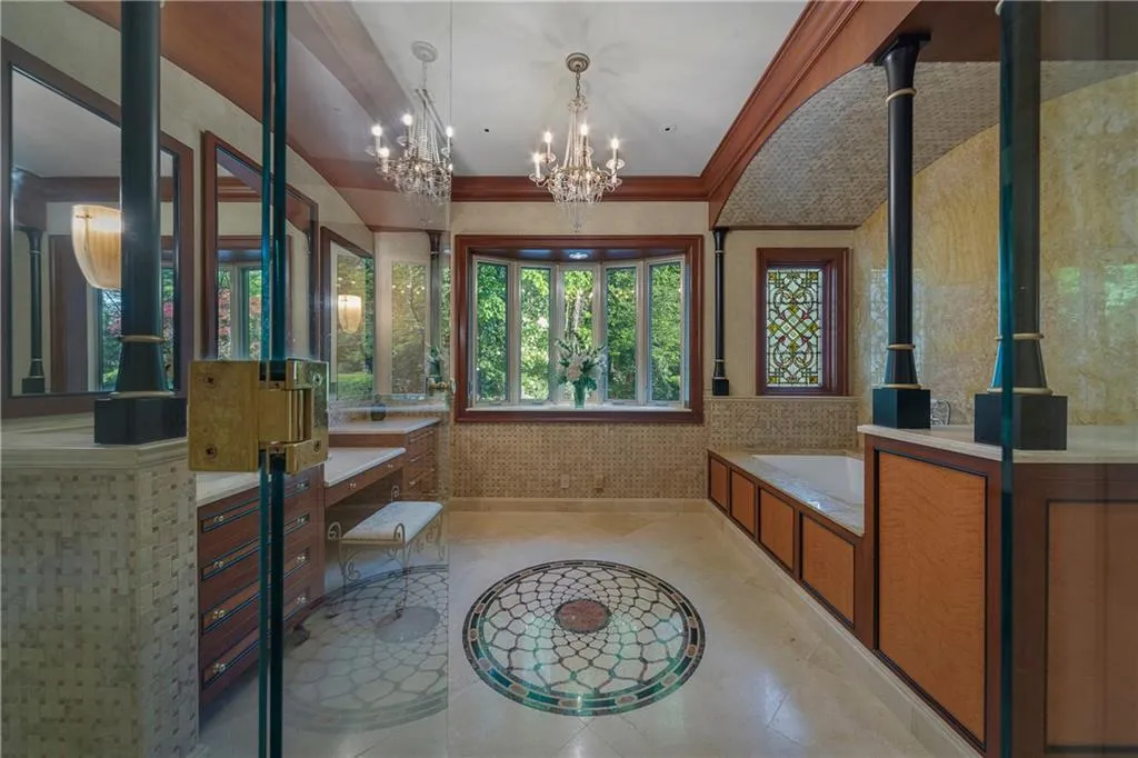 6787 Riverside Drive, Atlanta, Georgia 30328, 5 Bedrooms Bedrooms, ,6 BathroomsBathrooms,Residential,Sold,6787 Riverside Drive,6859510