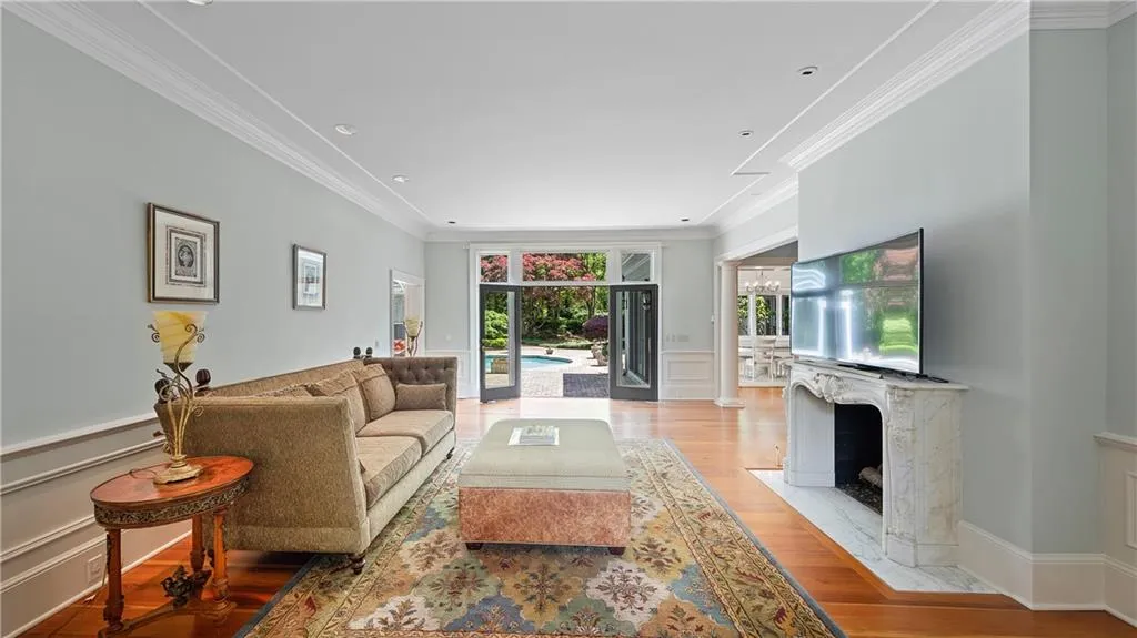 6787 Riverside Drive, Atlanta, Georgia 30328, 5 Bedrooms Bedrooms, ,6 BathroomsBathrooms,Residential,Sold,6787 Riverside Drive,6859510