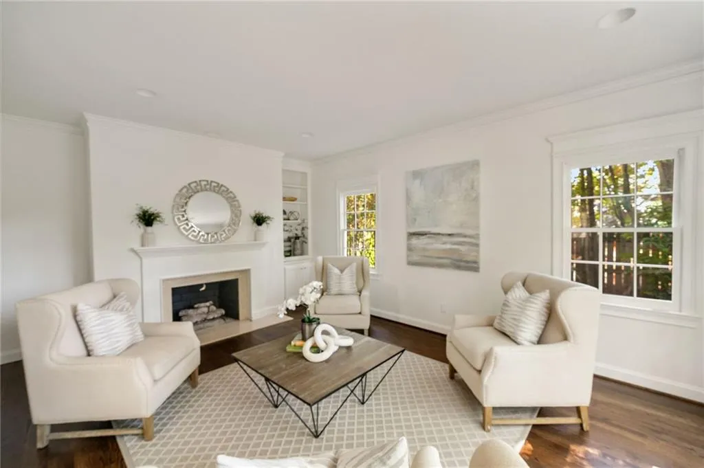 4477 Jett Road Nw, Atlanta, Georgia 30327, 5 Bedrooms Bedrooms, ,4 BathroomsBathrooms,Residential,Sold,4477 Jett Road Nw,7558111