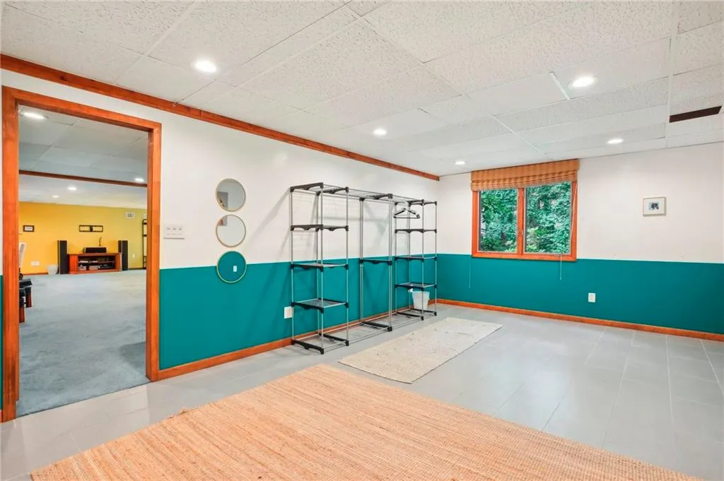 1465 Northwold Drive, Atlanta, Georgia 30350, 5 Bedrooms Bedrooms, ,3 BathroomsBathrooms,Residential,Sold,1465 Northwold Drive,7392610