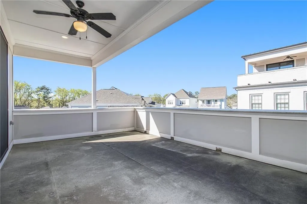 2013 Wheaton Way, Atlanta, Georgia 30328, 3 Bedrooms Bedrooms, ,4 BathroomsBathrooms,Residential,Sold,2013 Wheaton Way,7189173