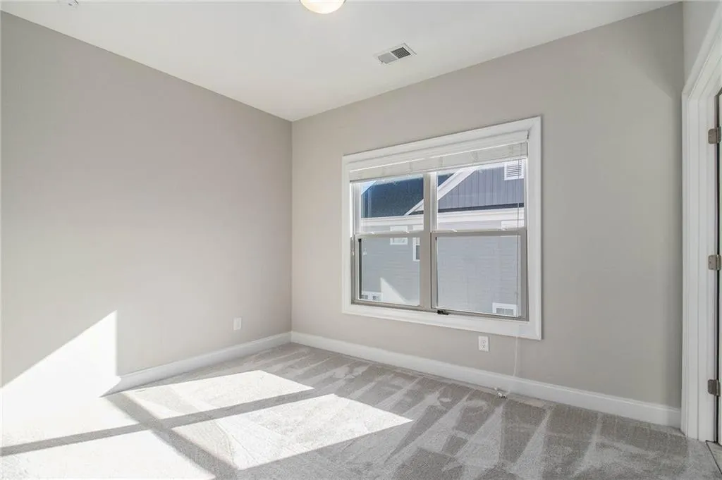 2013 Wheaton Way, Atlanta, Georgia 30328, 3 Bedrooms Bedrooms, ,4 BathroomsBathrooms,Residential,Sold,2013 Wheaton Way,7189173