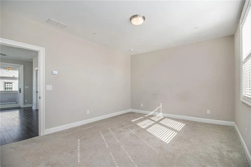 2013 Wheaton Way, Atlanta, Georgia 30328, 3 Bedrooms Bedrooms, ,4 BathroomsBathrooms,Residential,Sold,2013 Wheaton Way,7189173