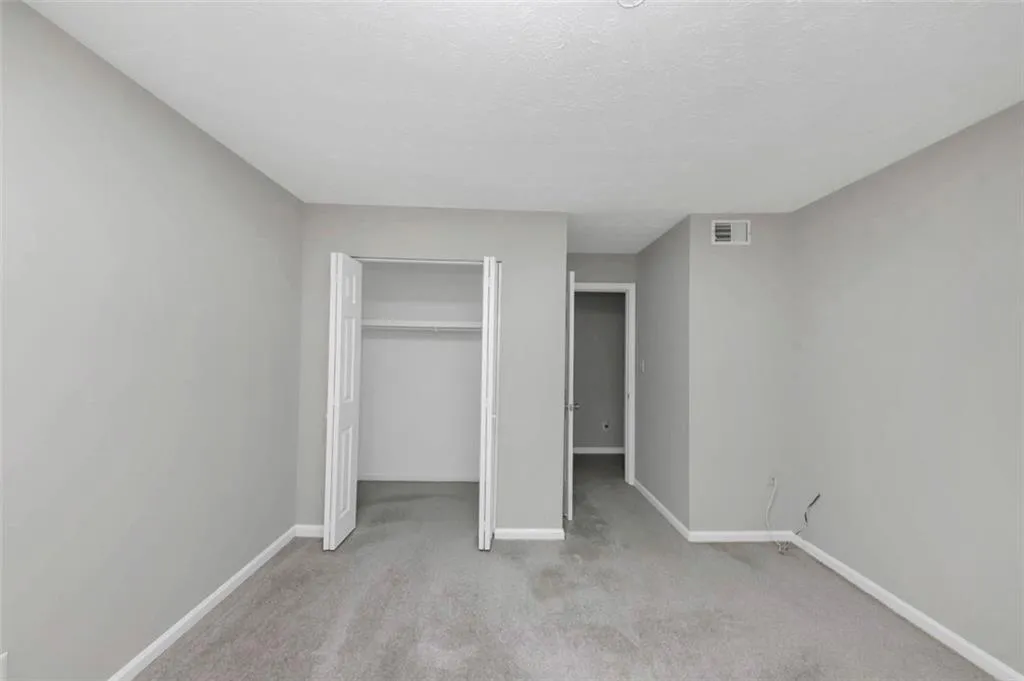 725 Dalrymple Road Unit 4e, Atlanta, Georgia 30328, 3 Bedrooms Bedrooms, ,2 BathroomsBathrooms,Residential,Sold,725 Dalrymple Road Unit 4e,7444537