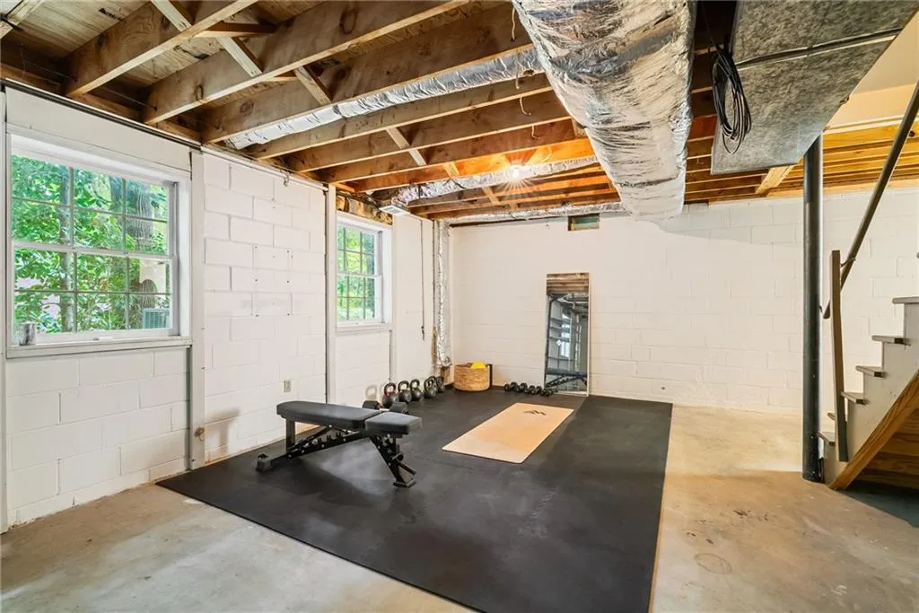 500 Tanacrest Drive, Atlanta, Georgia 30328, 4 Bedrooms Bedrooms, ,3 BathroomsBathrooms,Residential,For Sale,500 Tanacrest Drive,7634166