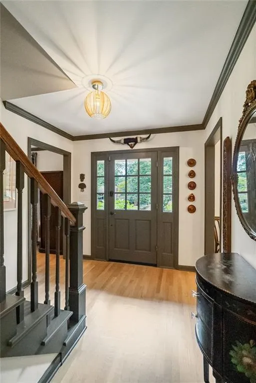 500 Tanacrest Drive, Atlanta, Georgia 30328, 4 Bedrooms Bedrooms, ,3 BathroomsBathrooms,Residential,For Sale,500 Tanacrest Drive,7634166