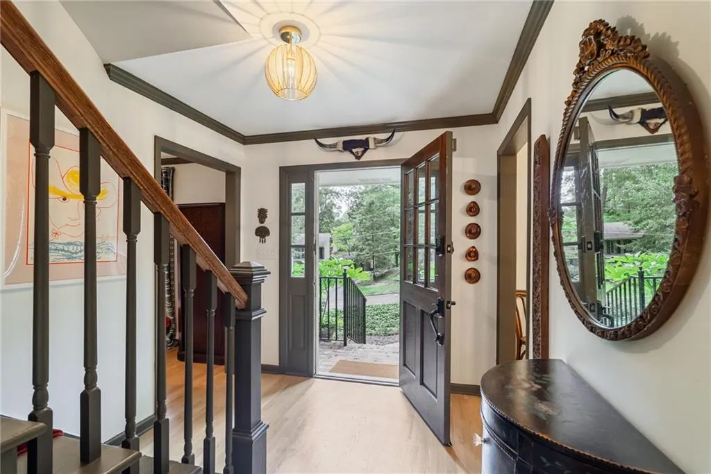 500 Tanacrest Drive, Atlanta, Georgia 30328, 4 Bedrooms Bedrooms, ,3 BathroomsBathrooms,Residential,For Sale,500 Tanacrest Drive,7634166