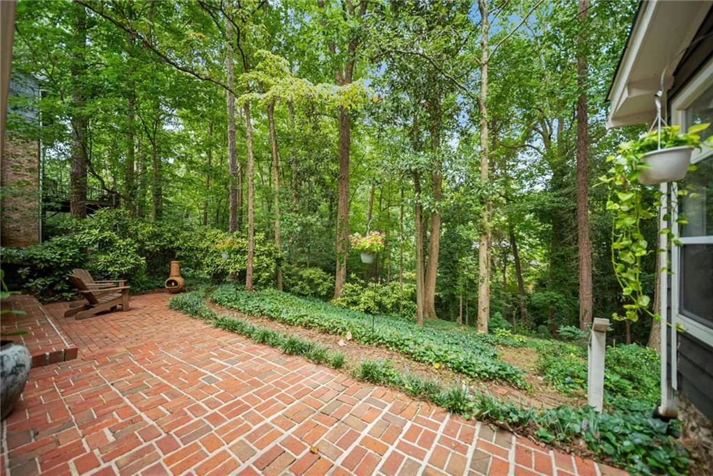 500 Tanacrest Drive, Atlanta, Georgia 30328, 4 Bedrooms Bedrooms, ,3 BathroomsBathrooms,Residential,For Sale,500 Tanacrest Drive,7634166