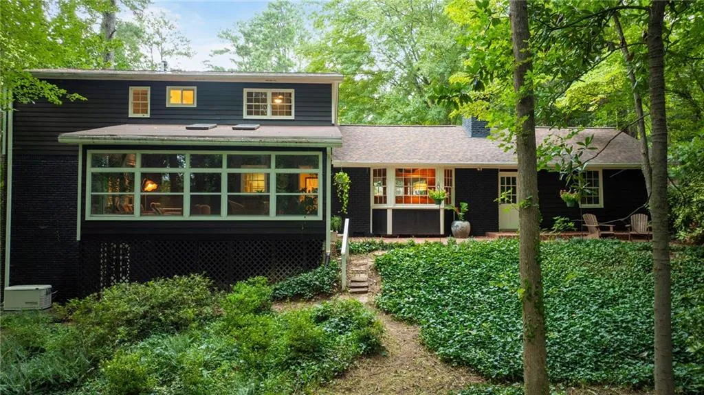 500 Tanacrest Drive, Atlanta, Georgia 30328, 4 Bedrooms Bedrooms, ,3 BathroomsBathrooms,Residential,For Sale,500 Tanacrest Drive,7634166