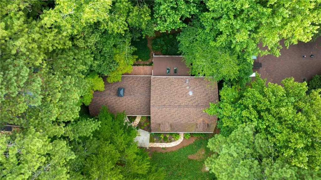 500 Tanacrest Drive, Atlanta, Georgia 30328, 4 Bedrooms Bedrooms, ,3 BathroomsBathrooms,Residential,For Sale,500 Tanacrest Drive,7634166