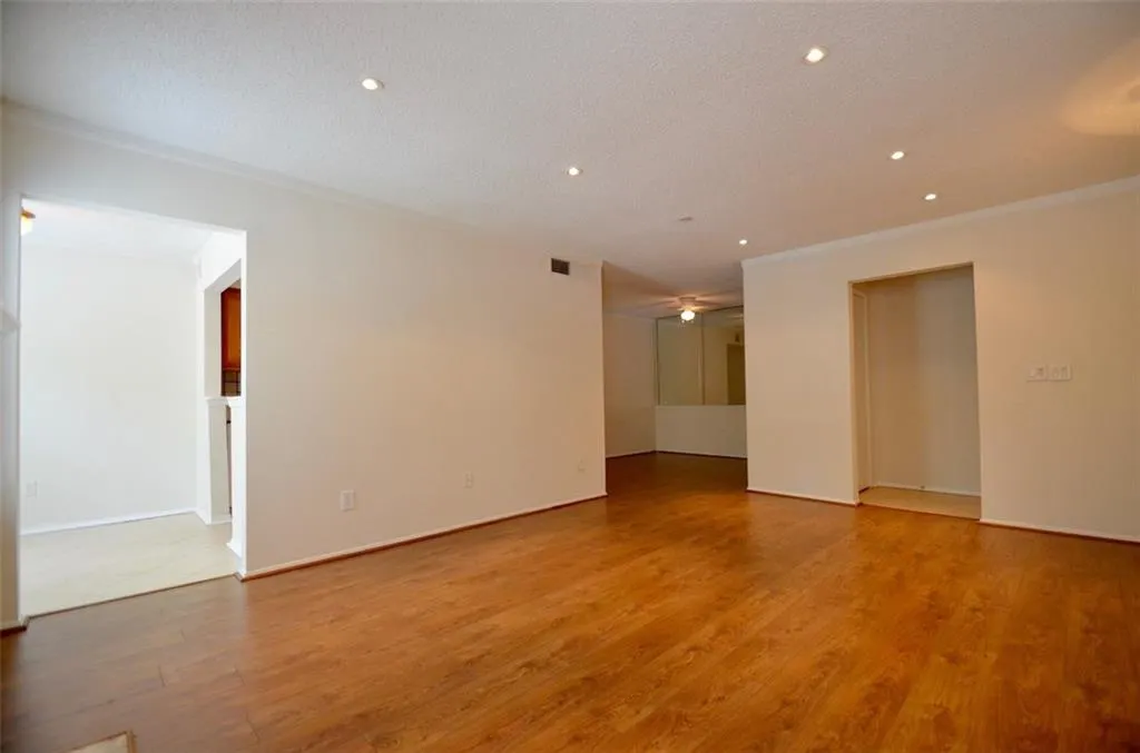 2001 Huntingdon Chase, Atlanta, Georgia 30350, 2 Bedrooms Bedrooms, ,2 BathroomsBathrooms,Residential,Sold,2001 Huntingdon Chase,5744014