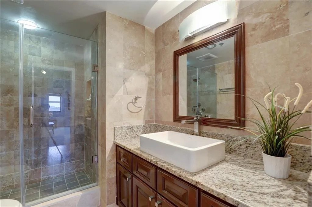 795 Hammond Drive Unit 2308, Sandy Springs, Georgia 30328, 2 Bedrooms Bedrooms, ,2 BathroomsBathrooms,Residential,Sold,795 Hammond Drive Unit 2308,6888285