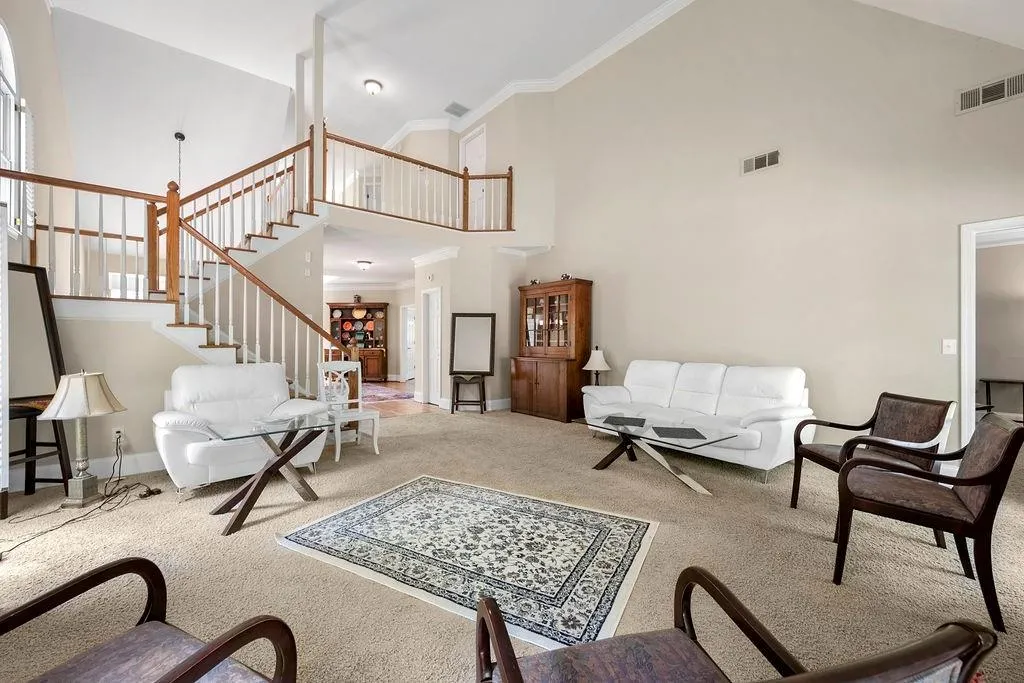 37 Westfair Court, Atlanta, Georgia 30328, 3 Bedrooms Bedrooms, ,2 BathroomsBathrooms,Residential,Sold,37 Westfair Court,7689179
