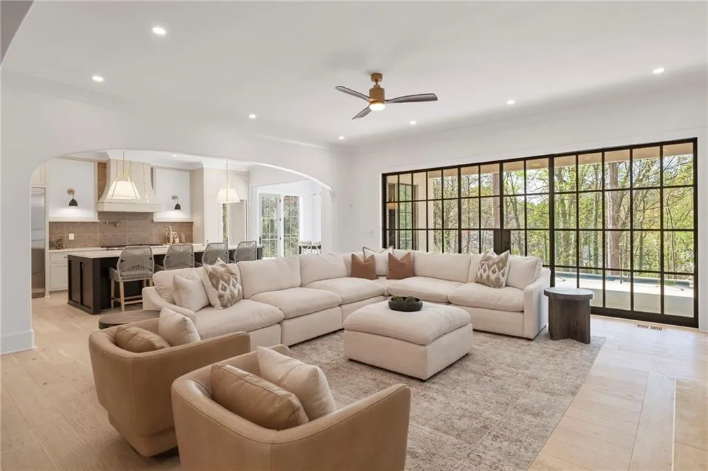 1074 Moores Mill Road Nw, Atlanta, Georgia 30327, 5 Bedrooms Bedrooms, ,5 BathroomsBathrooms,Residential,For Sale,1074 Moores Mill Road Nw,7550652
