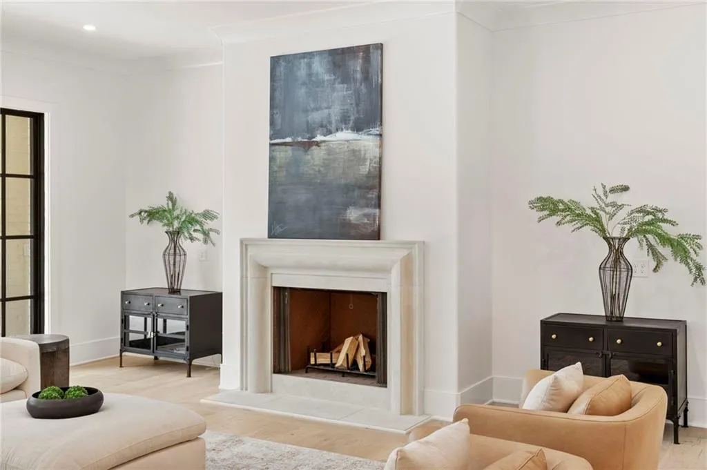 1074 Moores Mill Road Nw, Atlanta, Georgia 30327, 5 Bedrooms Bedrooms, ,5 BathroomsBathrooms,Residential,For Sale,1074 Moores Mill Road Nw,7550652