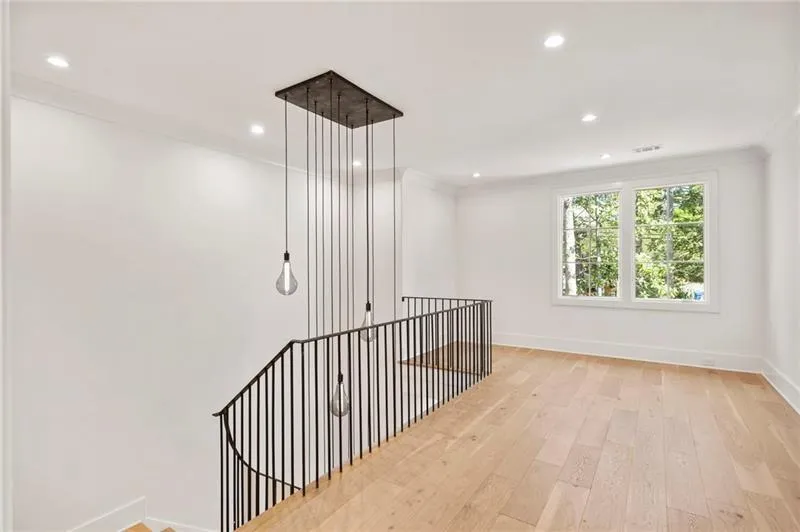 1074 Moores Mill Road Nw, Atlanta, Georgia 30327, 5 Bedrooms Bedrooms, ,5 BathroomsBathrooms,Residential,For Sale,1074 Moores Mill Road Nw,7550652