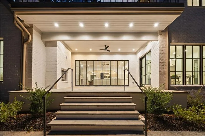 1074 Moores Mill Road Nw, Atlanta, Georgia 30327, 5 Bedrooms Bedrooms, ,5 BathroomsBathrooms,Residential,For Sale,1074 Moores Mill Road Nw,7550652