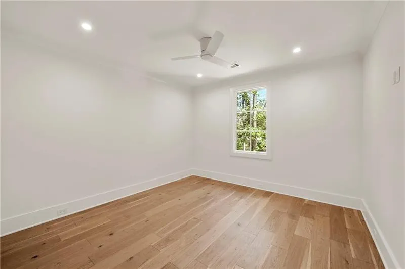 1074 Moores Mill Road Nw, Atlanta, Georgia 30327, 5 Bedrooms Bedrooms, ,5 BathroomsBathrooms,Residential,For Sale,1074 Moores Mill Road Nw,7550652