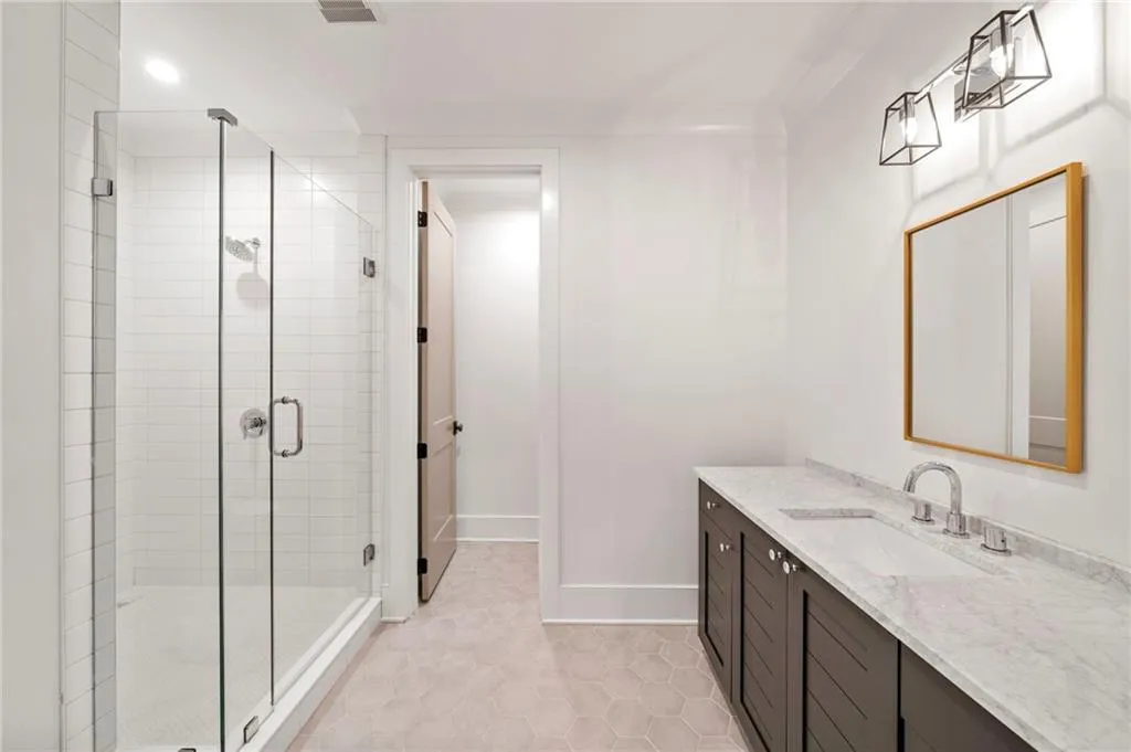 1074 Moores Mill Road Nw, Atlanta, Georgia 30327, 5 Bedrooms Bedrooms, ,5 BathroomsBathrooms,Residential,For Sale,1074 Moores Mill Road Nw,7550652