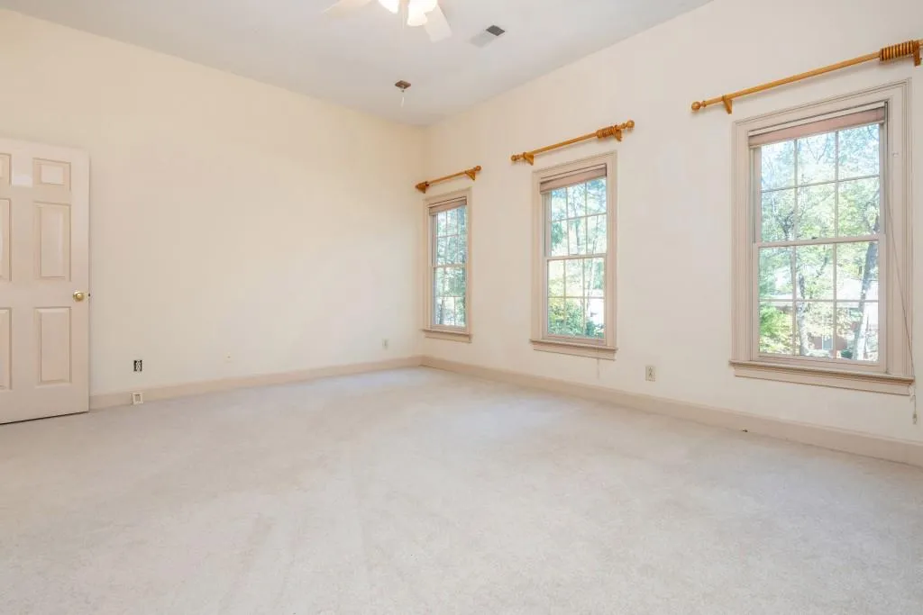 Atlanta, Georgia 30327, 5 Bedrooms Bedrooms, ,5 BathroomsBathrooms,Residential,Sold,7707752