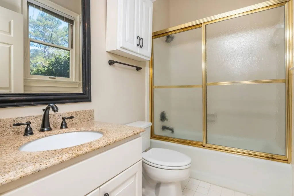 Atlanta, Georgia 30327, 5 Bedrooms Bedrooms, ,5 BathroomsBathrooms,Residential,Sold,7707752