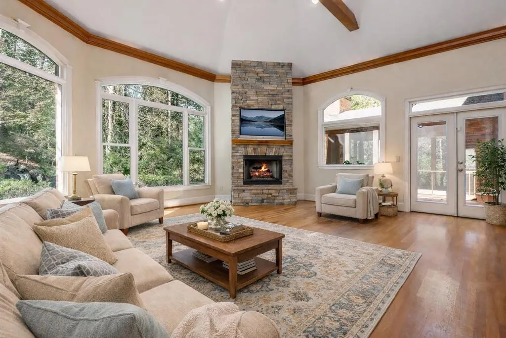 Atlanta, Georgia 30327, 5 Bedrooms Bedrooms, ,5 BathroomsBathrooms,Residential,Sold,7707752