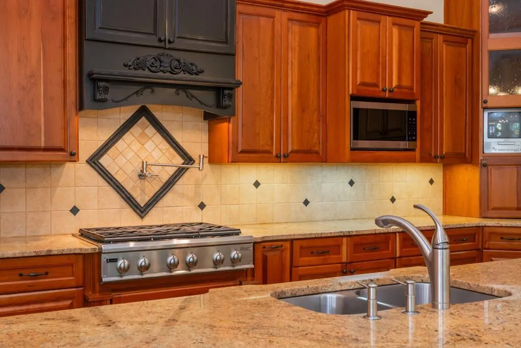 Atlanta, Georgia 30327, 5 Bedrooms Bedrooms, ,5 BathroomsBathrooms,Residential,Sold,7707752