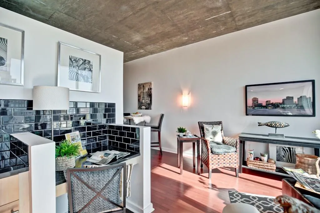 3324 Peachtree Road Ne Unit 1315, Atlanta, Georgia 30326, 1 Bedroom Bedrooms, ,1 BathroomBathrooms,Residential,Sold,3324 Peachtree Road Ne Unit 1315,5779258