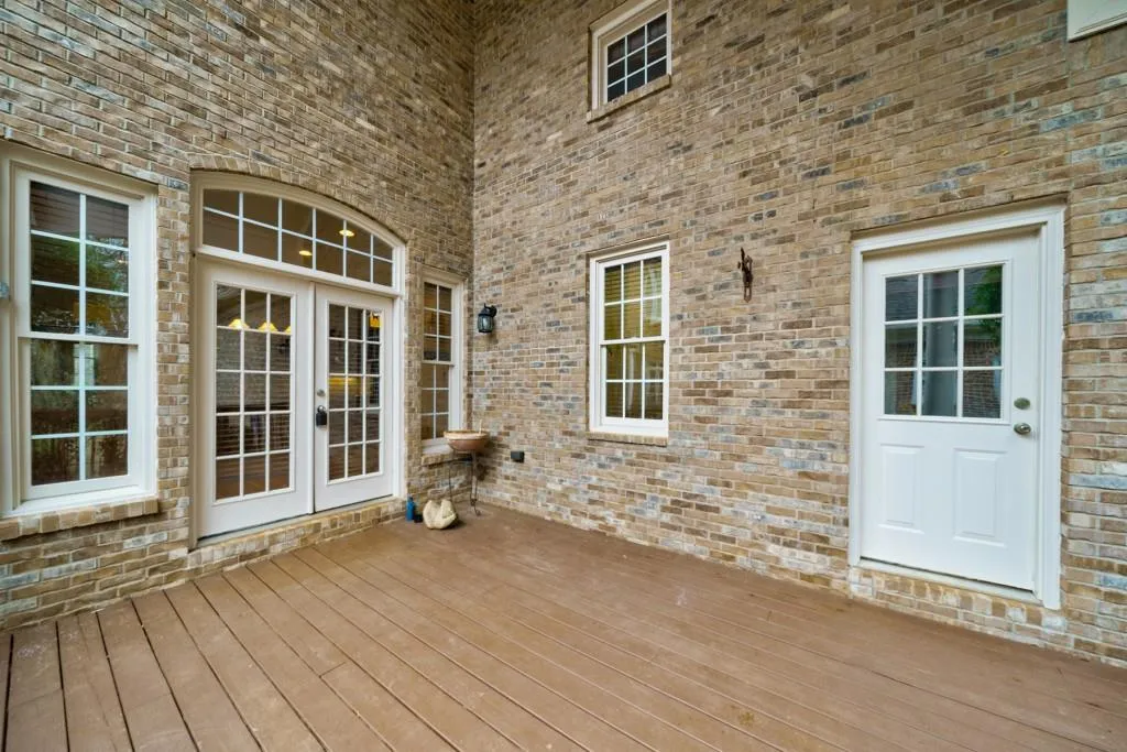 75 W Belle Isle Road, Sandy Springs, Georgia 30342, 3 Bedrooms Bedrooms, ,3 BathroomsBathrooms,Residential,Sold,75 W Belle Isle Road,7009234