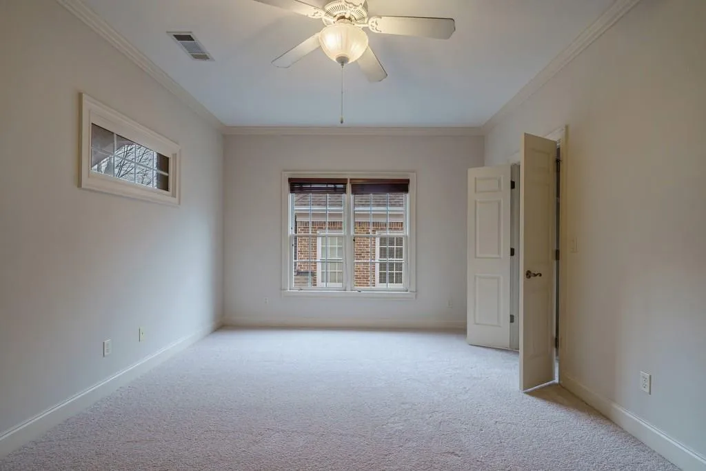 75 W Belle Isle Road, Sandy Springs, Georgia 30342, 3 Bedrooms Bedrooms, ,3 BathroomsBathrooms,Residential,Sold,75 W Belle Isle Road,7009234