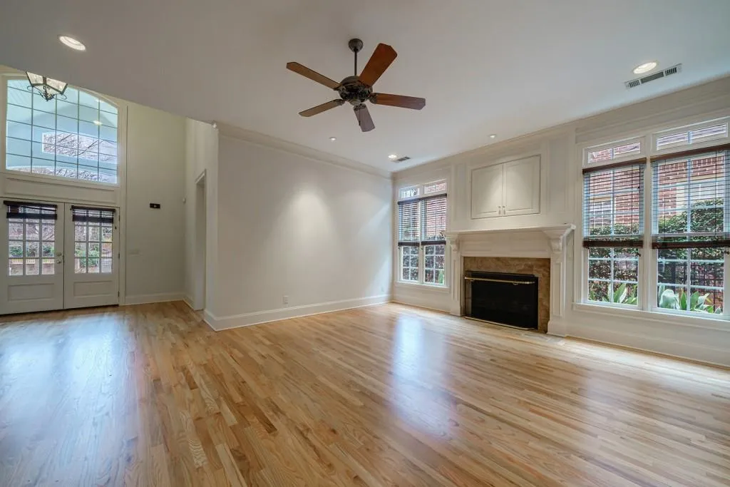 75 W Belle Isle Road, Sandy Springs, Georgia 30342, 3 Bedrooms Bedrooms, ,3 BathroomsBathrooms,Residential,Sold,75 W Belle Isle Road,7009234