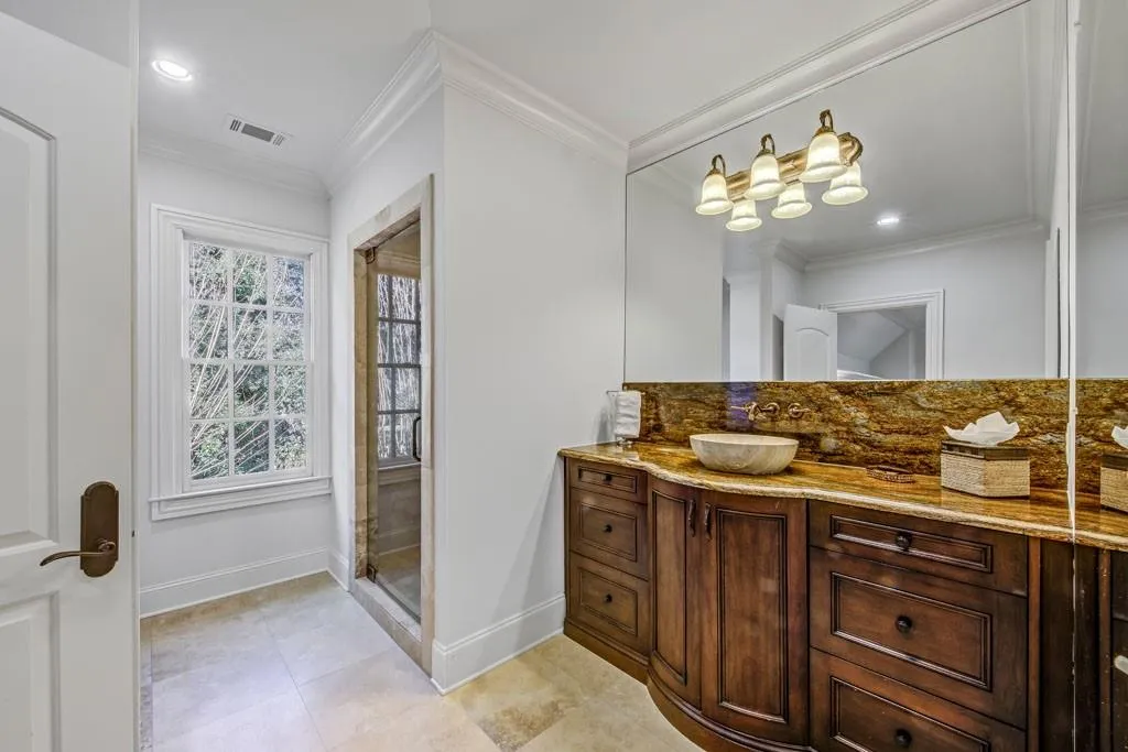 3594 Tuxedo Court Nw, Atlanta, Georgia 30305, 6 Bedrooms Bedrooms, ,7 BathroomsBathrooms,Residential,For Sale,3594 Tuxedo Court Nw,7546306