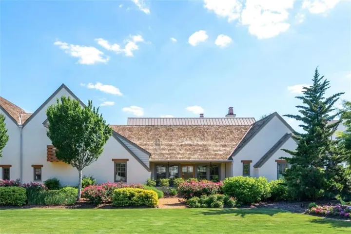 390 Heatherden Avenue, Fayetteville, Georgia 30214