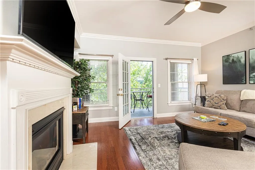 211 Colonial Homes Drive Nw Unit 2501, Atlanta, Georgia 30309, 2 Bedrooms Bedrooms, ,2 BathroomsBathrooms,Residential,For Sale,211 Colonial Homes Drive Nw Unit 2501,7584306