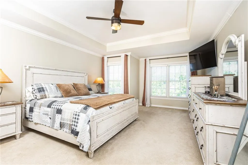 211 Colonial Homes Drive Nw Unit 2501, Atlanta, Georgia 30309, 2 Bedrooms Bedrooms, ,2 BathroomsBathrooms,Residential,For Sale,211 Colonial Homes Drive Nw Unit 2501,7584306