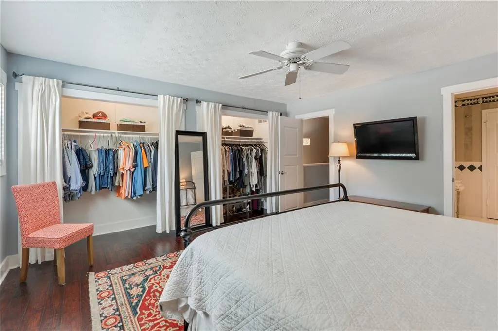 5380 Chemin De Vie, Atlanta, Georgia 30342, 2 Bedrooms Bedrooms, ,2 BathroomsBathrooms,Residential,Sold,5380 Chemin De Vie,6622536